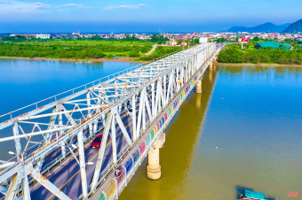 Hình ảnh mới nhất của cầu Bến Thủy 1